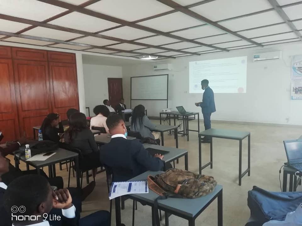 École Supérieure des Sciences de la Finance de l Assurance et des Risques de Yaoundé